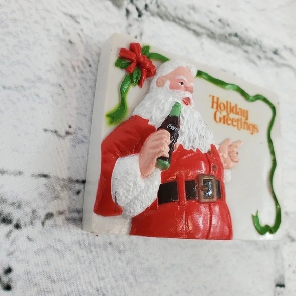 1997 Santa Holiday Grreetings Magnet Coca Cola 90s Vintage Collectable Magnet - Picture 4 of 9
